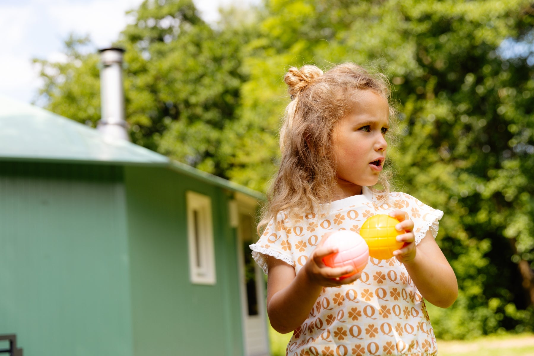 KORTE MOUWEN | AOP Groene Grafische afbeelding