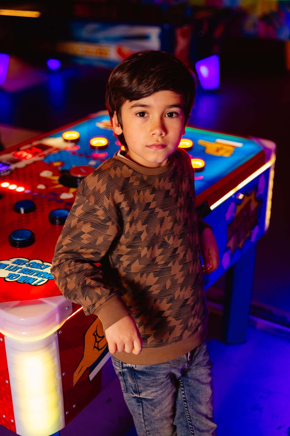 PULLOVER | AOP Brown Graphic