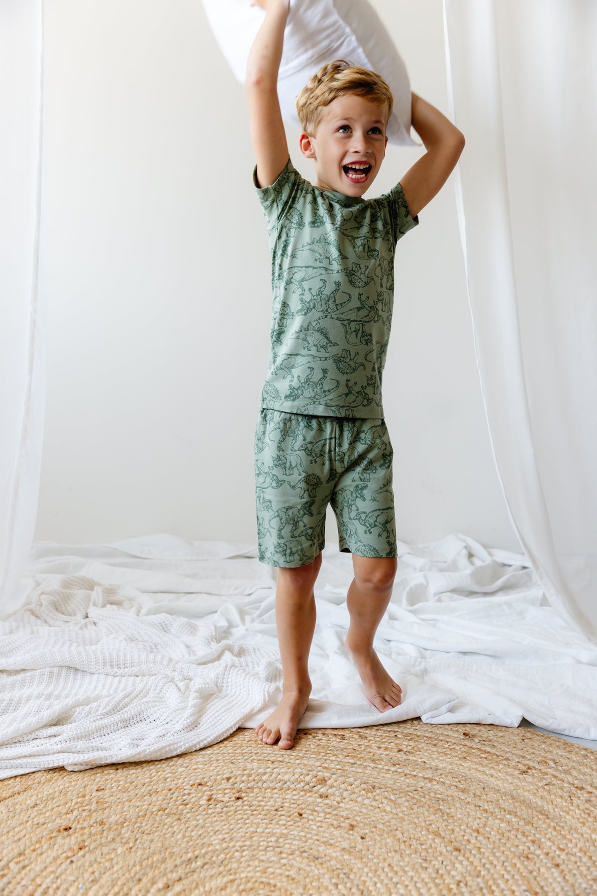 SHORTAMA | AOP Green Animal