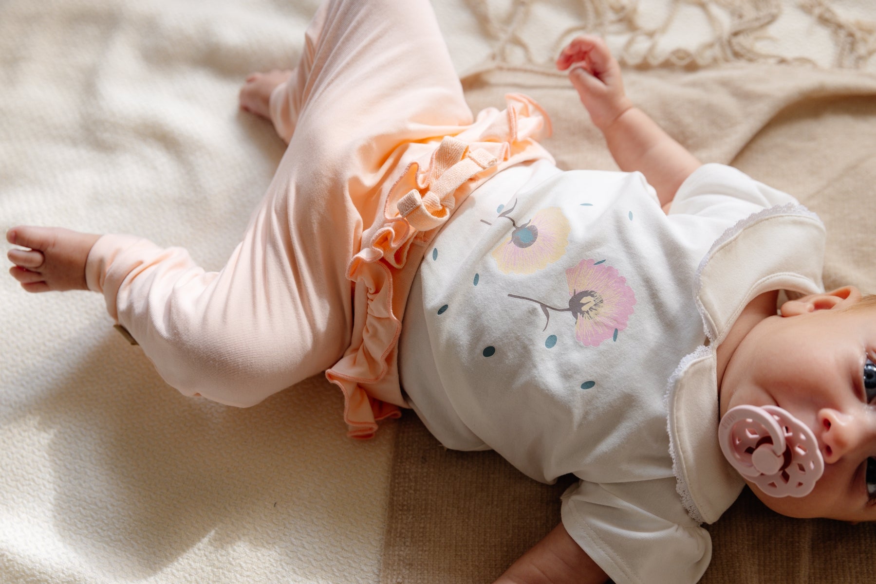 SHORTSLEEVE | Off White