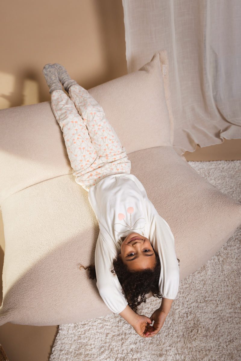 Pyjama gebroken wit met kersenprint | AOP Orange Sketch