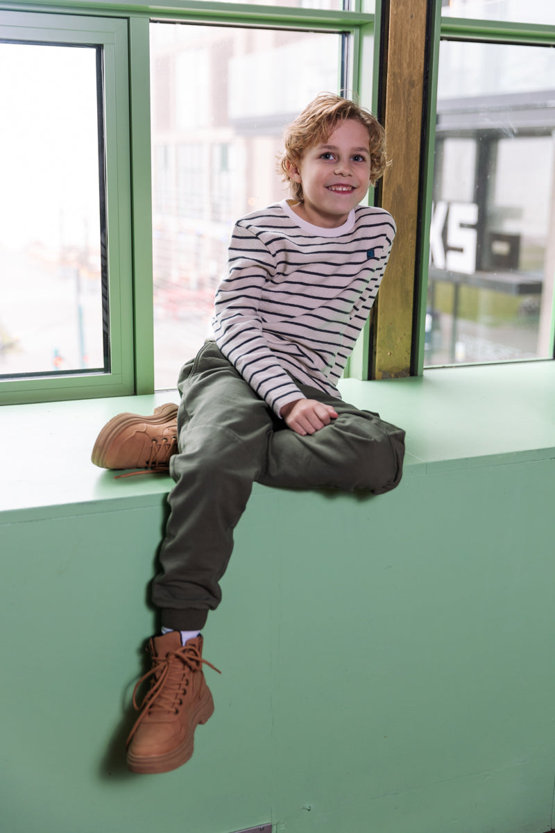 Pullover wit/grijs gestreept | AOP Grey Stripe